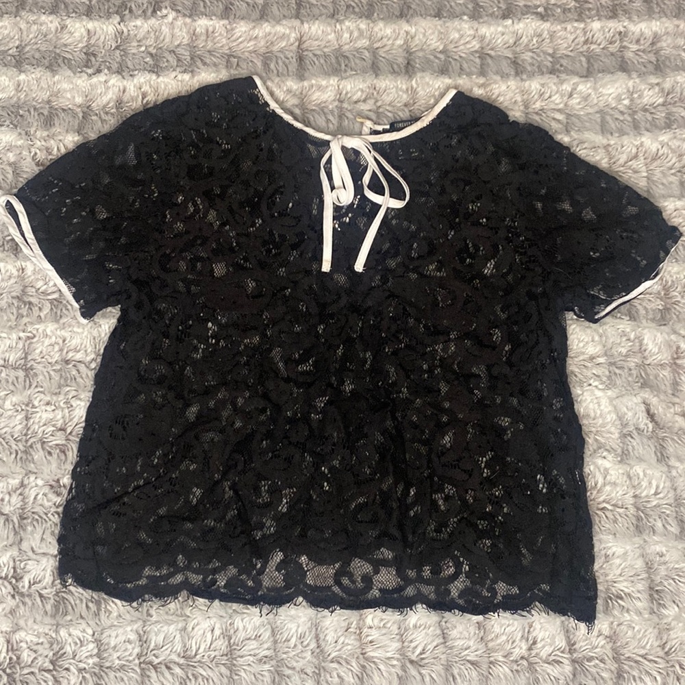 Lace crop top